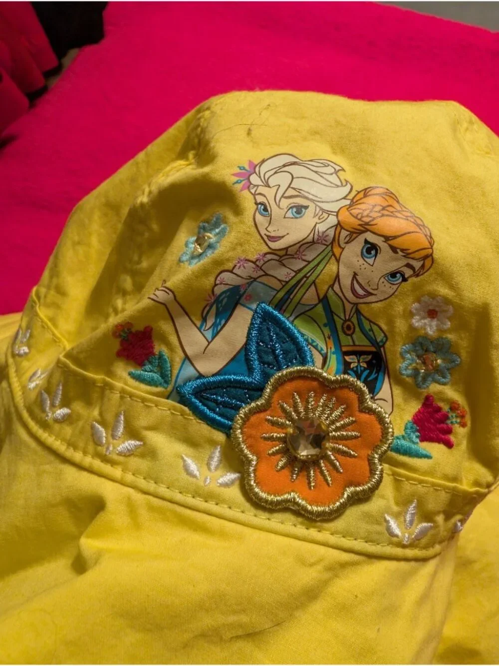 Disney Store Frozen Elsa Anna Yellow Bucket Sun Hat Girls Embroidered Flower